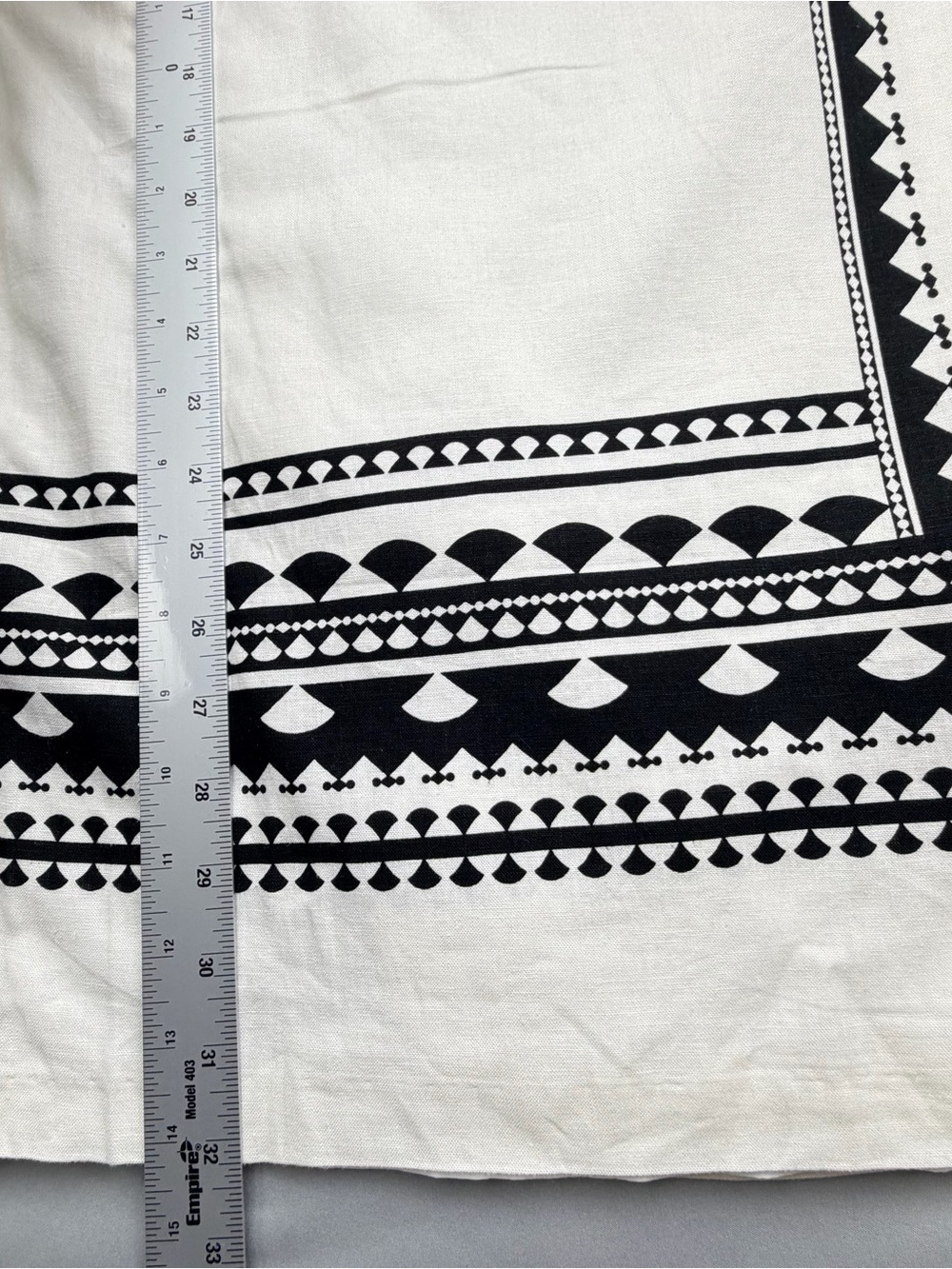 NWT Tahari White Black Geo Pattern Linen Blend Midi Maxi Skirt Size Medium - Picture 9 of 15